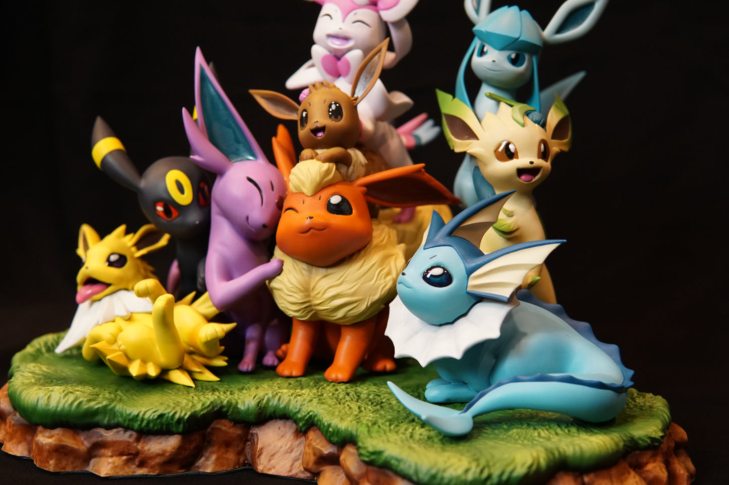 Eevolution Diorama Custom - Pokémon - Escala 1/6