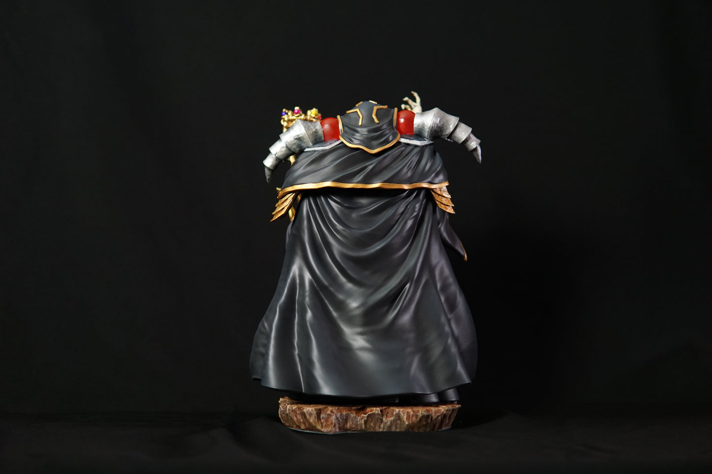 Ainz Ooal Gown - Overlord
