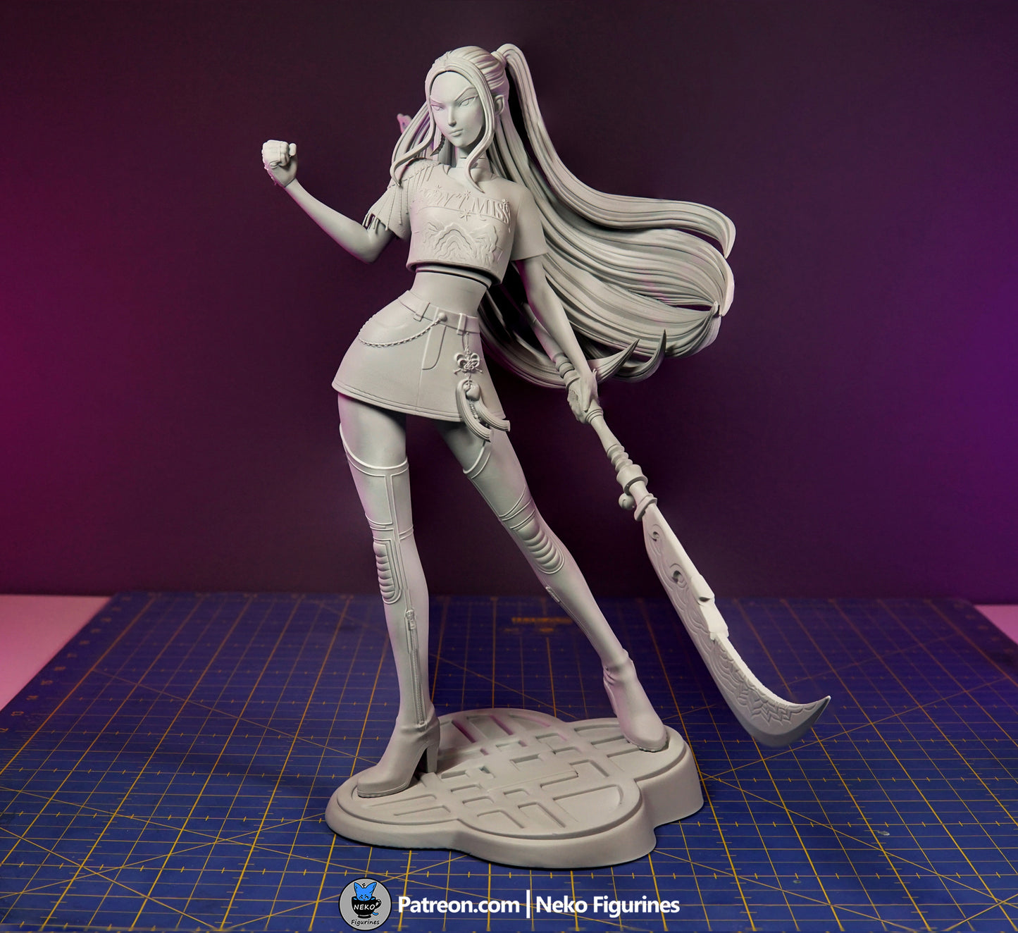 Mira — K-Pop Demon Hunters — Escultura de resina